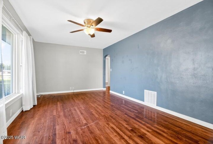 503 Main Street, Jackson Center, Ohio, 3 Bedrooms Bedrooms, ,1 BathroomBathrooms,Residential,For Sale,Main,308141