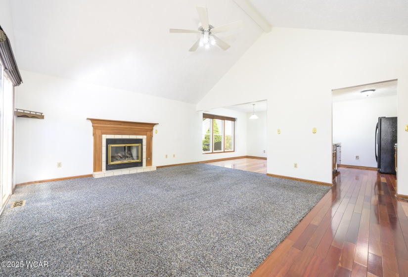 498 Newford Drive, Bellefontaine, Ohio, 2 Bedrooms Bedrooms, ,2 BathroomsBathrooms,Residential,For Sale,Newford,308144