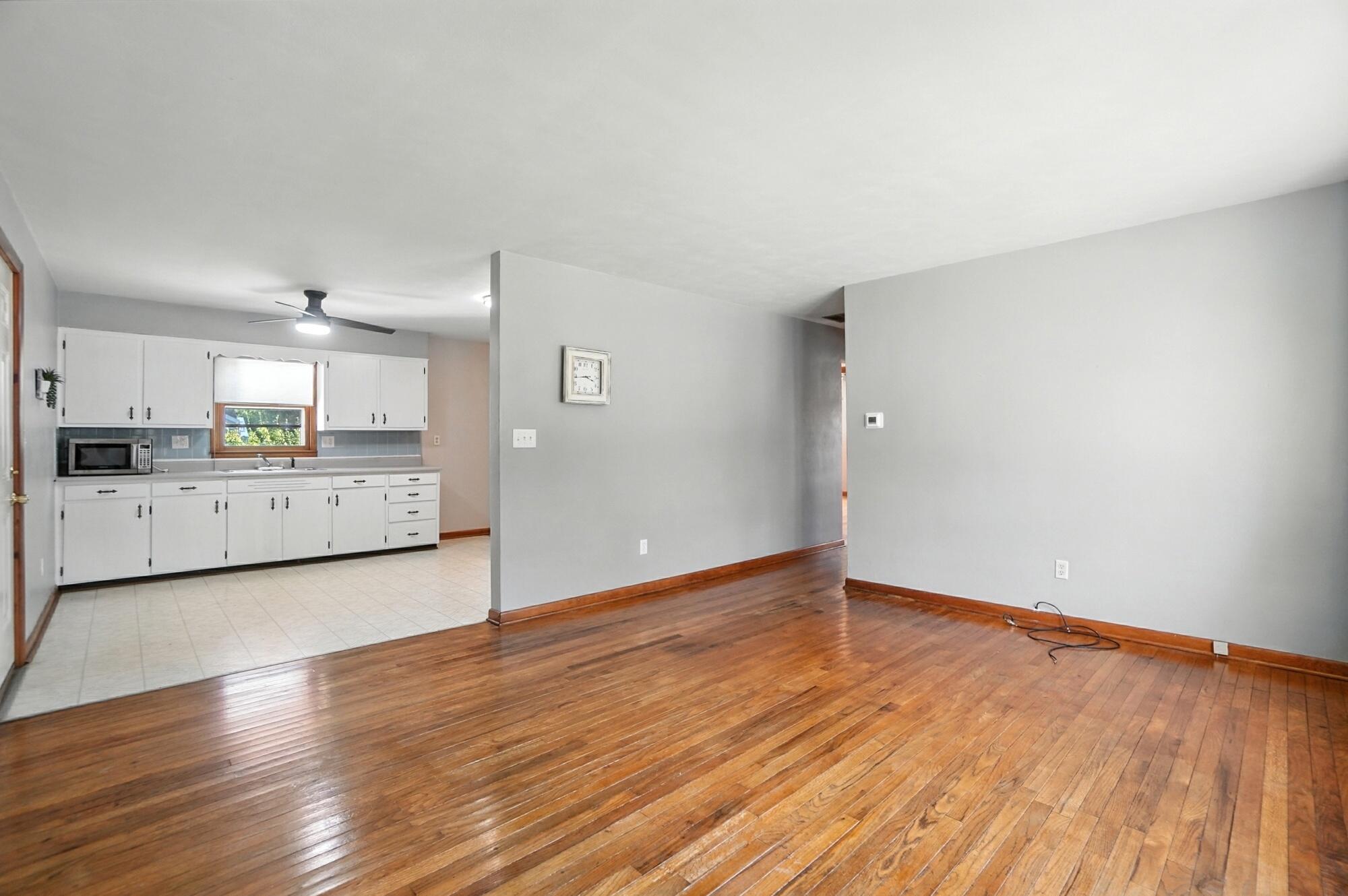 346 Sweetman Avenue, Urbana, Ohio 43078
