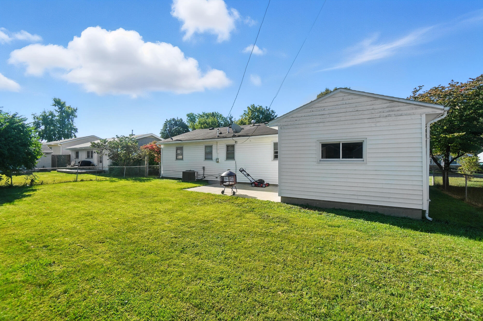 346 Sweetman Avenue, Urbana, Ohio 43078
