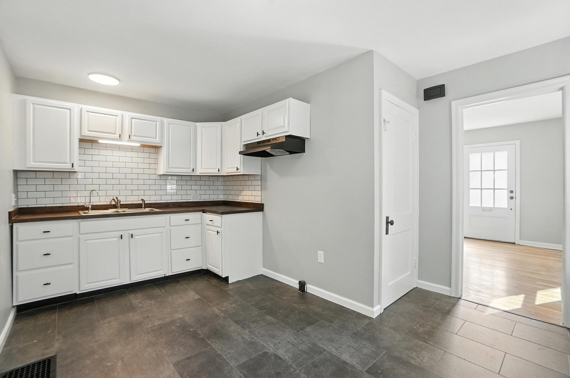 327 Buxton Avenue, Springfield, Ohio 45505