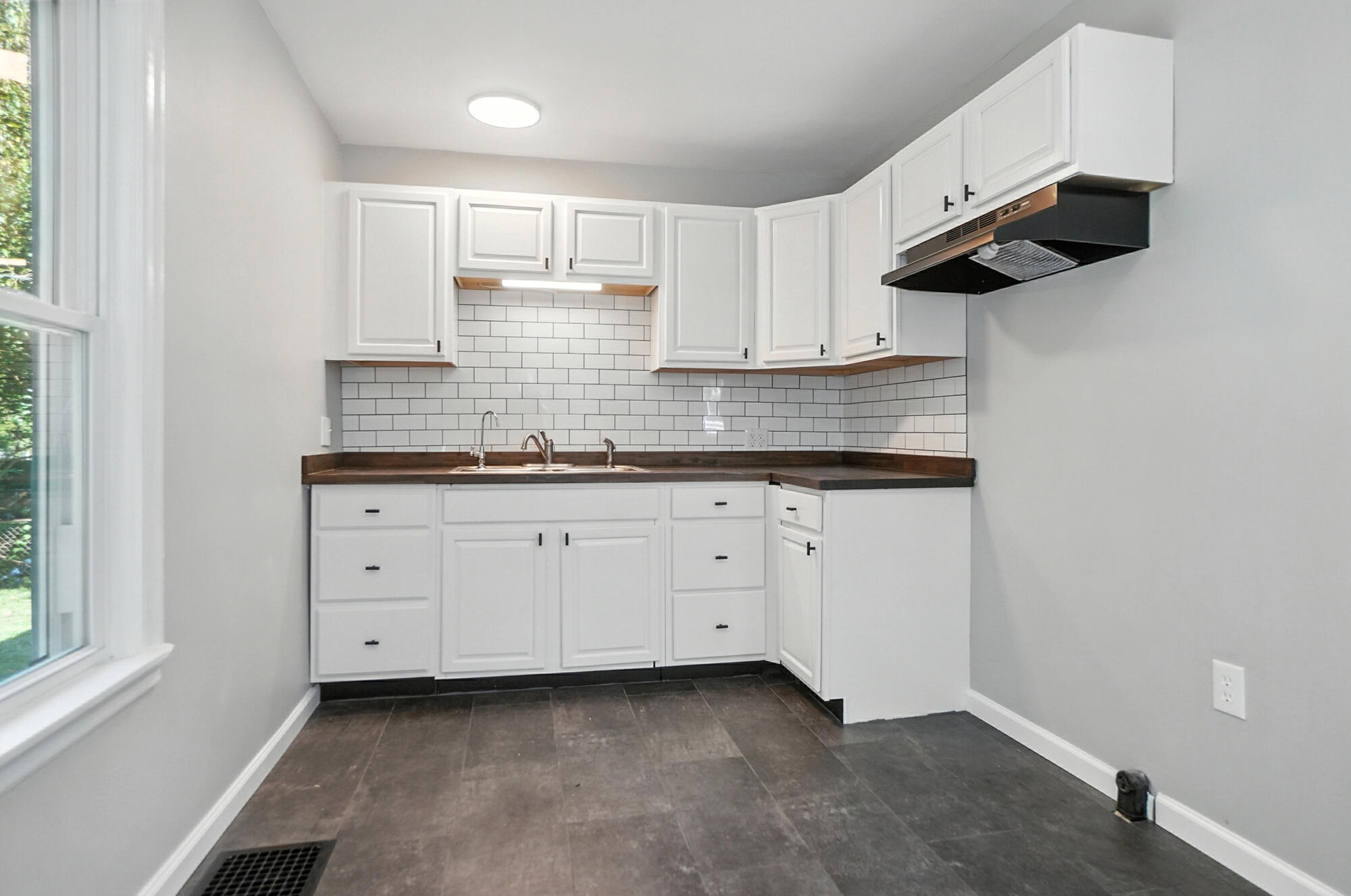 327 Buxton Avenue, Springfield, Ohio 45505