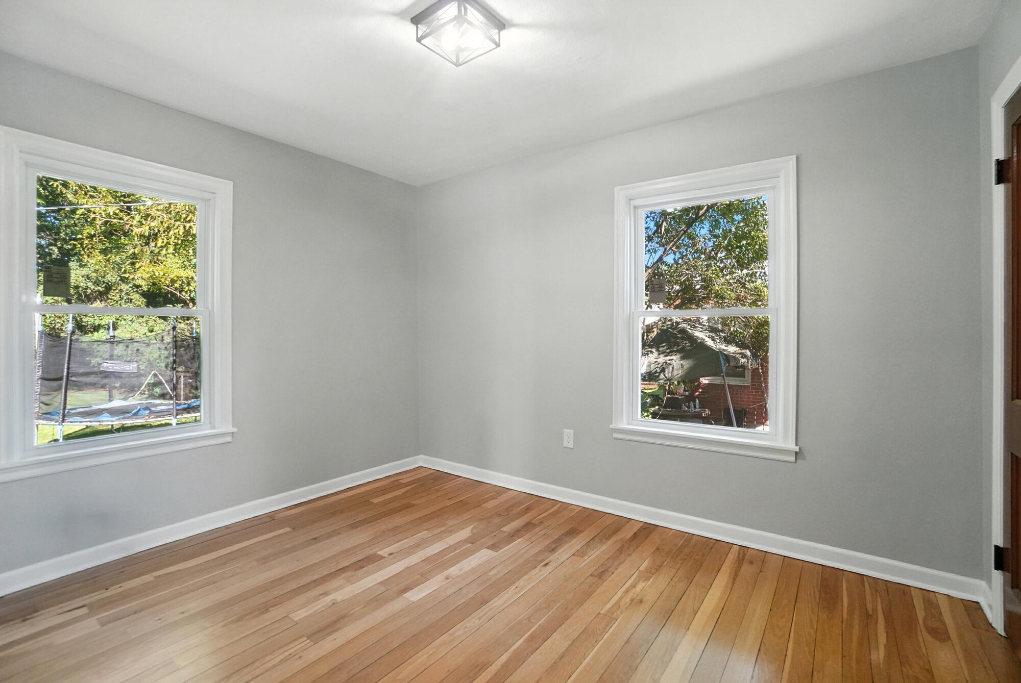327 Buxton Avenue, Springfield, Ohio 45505