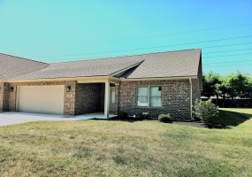 120 Piper's Pine Drive, Pleasant Hill, Ohio 45359, 2 Bedrooms Bedrooms, ,2 BathroomsBathrooms,Residential,For Sale,Piper's Pine,1041121