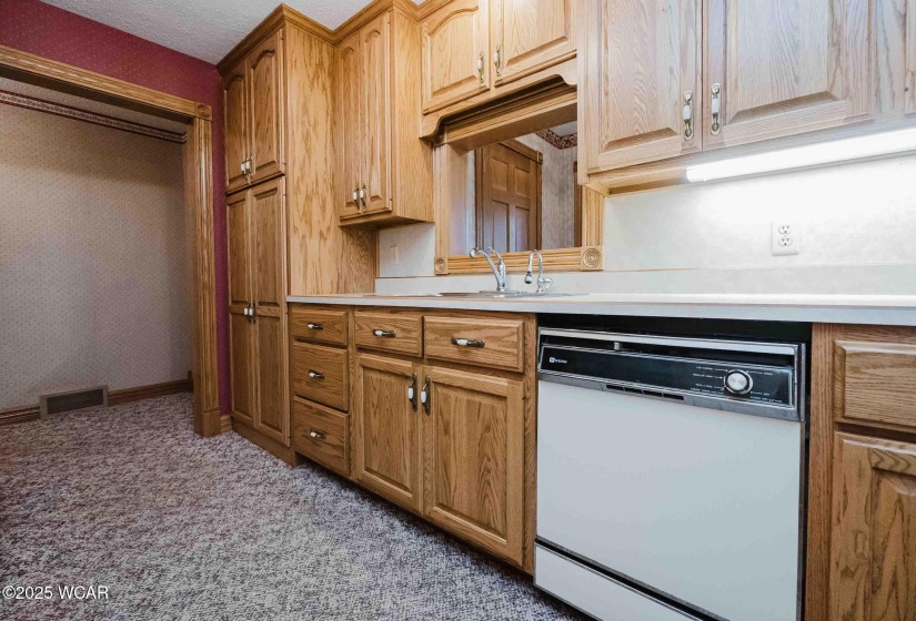 430 Jackson Street, Bluffton, Ohio, 4 Bedrooms Bedrooms, ,2 BathroomsBathrooms,Residential,For Sale,Jackson,308147