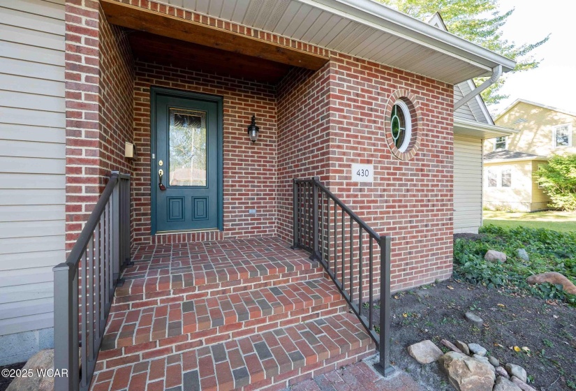 430 Jackson Street, Bluffton, Ohio, 4 Bedrooms Bedrooms, ,2 BathroomsBathrooms,Residential,For Sale,Jackson,308147