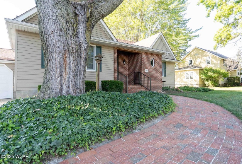 430 Jackson Street, Bluffton, Ohio, 4 Bedrooms Bedrooms, ,2 BathroomsBathrooms,Residential,For Sale,Jackson,308147