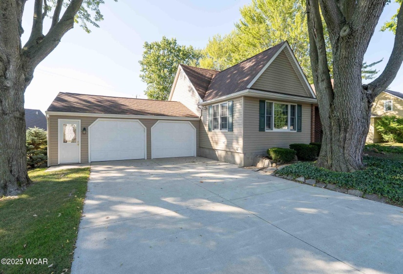 430 Jackson Street, Bluffton, Ohio, 4 Bedrooms Bedrooms, ,2 BathroomsBathrooms,Residential,For Sale,Jackson,308147
