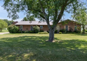 3538 Kuther Road, Sidney, Ohio 45365, 4 Bedrooms Bedrooms, ,2 BathroomsBathrooms,Residential,For Sale,Kuther,1040260