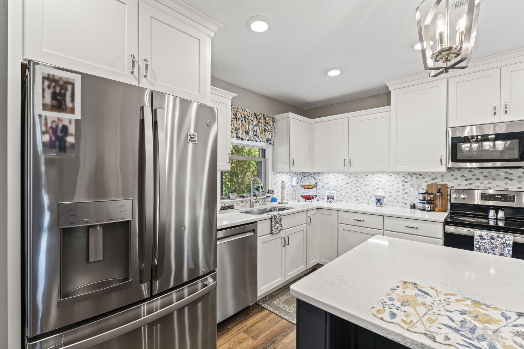 813 Bentley Circle, Troy, Ohio 45373