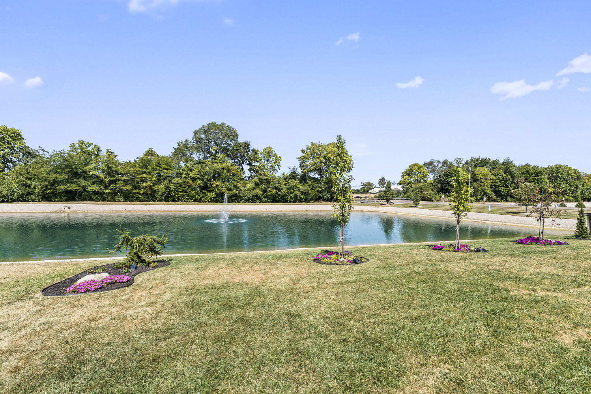 813 Bentley Circle, Troy, Ohio 45373