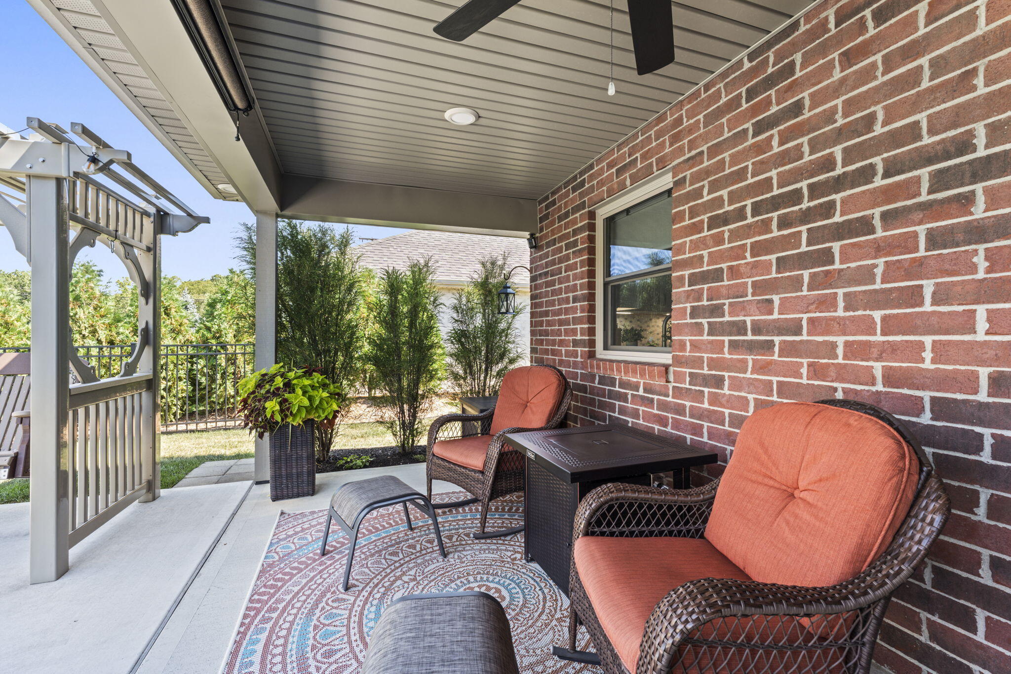 813 Bentley Circle, Troy, Ohio 45373