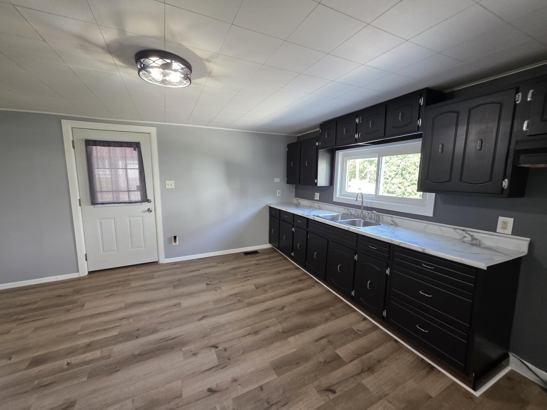 518 Locust Street, Saint Marys, Ohio 45885