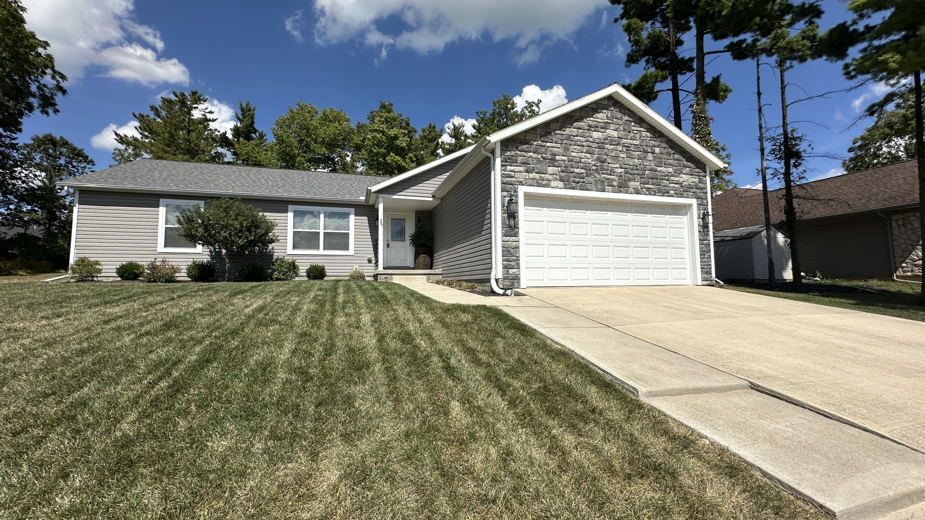 1413 Pinewood Court, Bellefontaine, Ohio 43311