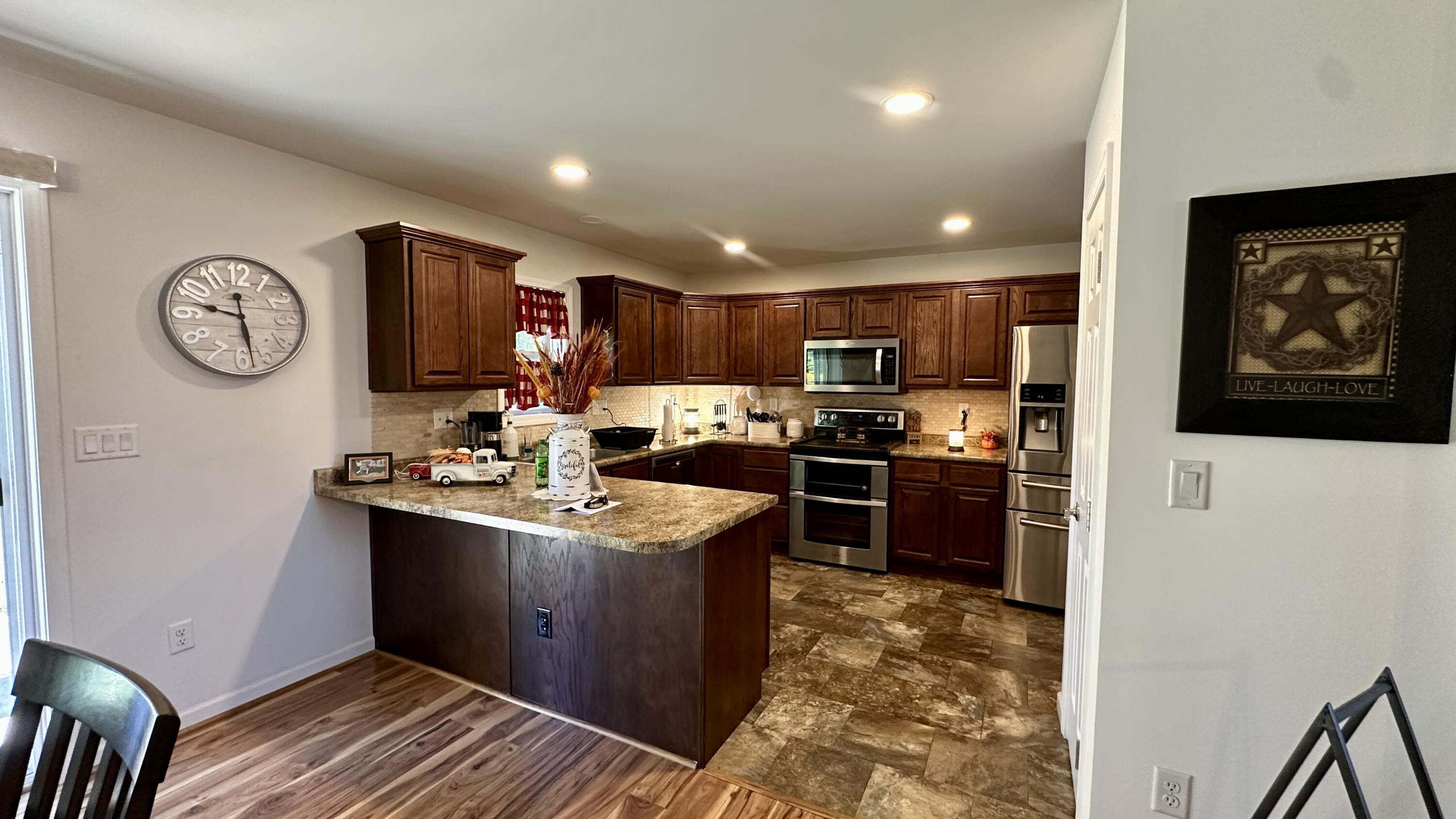 1413 Pinewood Court, Bellefontaine, Ohio 43311