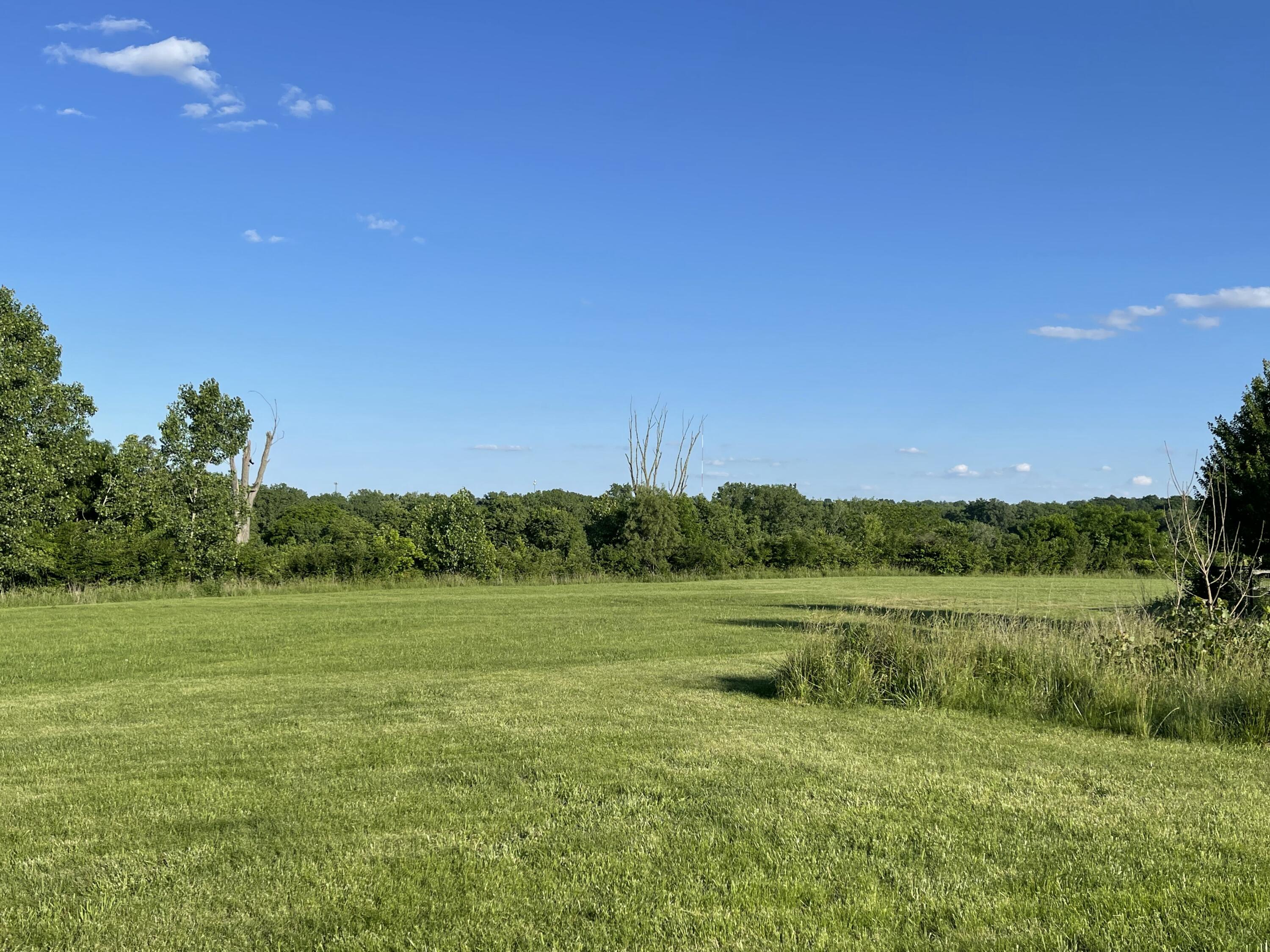 124 Old Mill Road, Springfield, Ohio 45506