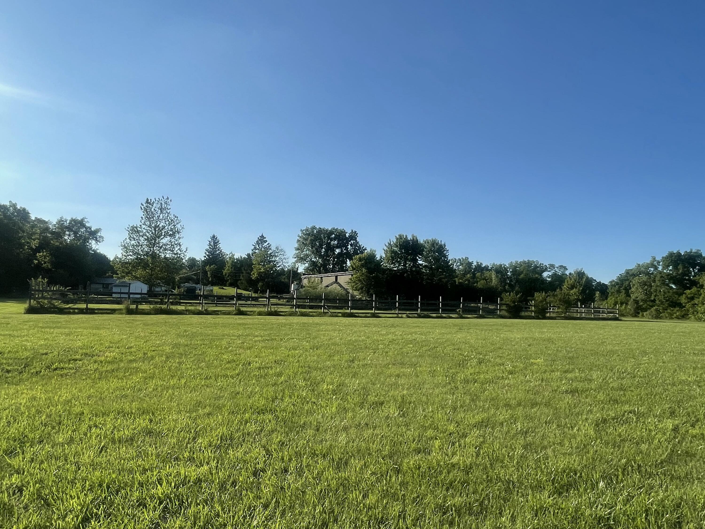 124 Old Mill Road, Springfield, Ohio 45506