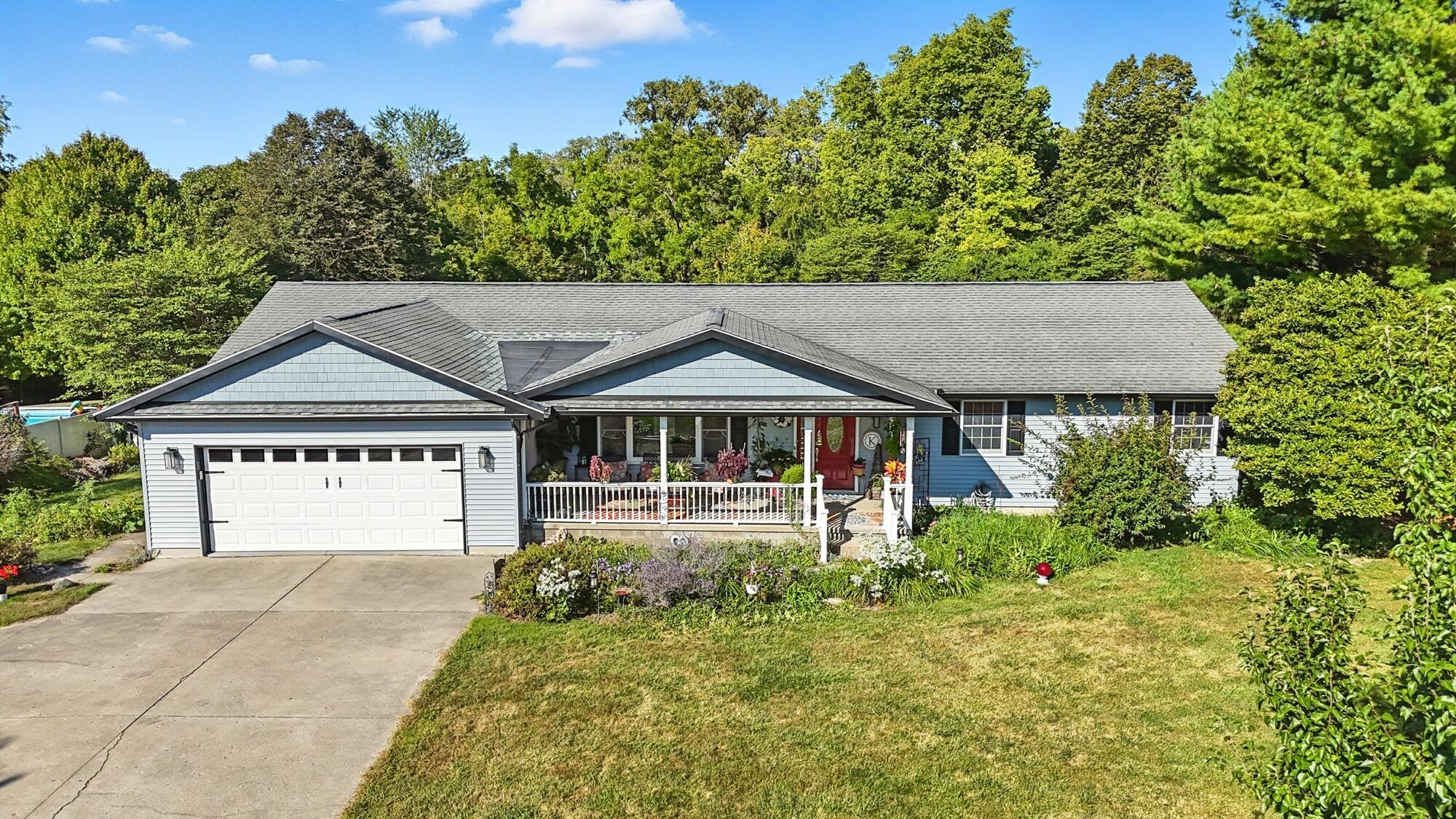 1616 Echo Lake Drive, Piqua, Ohio 45356