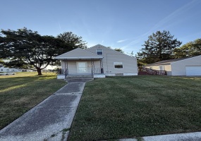 1815 Beacon Street, Springfield, Ohio 45505, 3 Bedrooms Bedrooms, ,1 BathroomBathrooms,Residential,For Sale,Beacon,1041141
