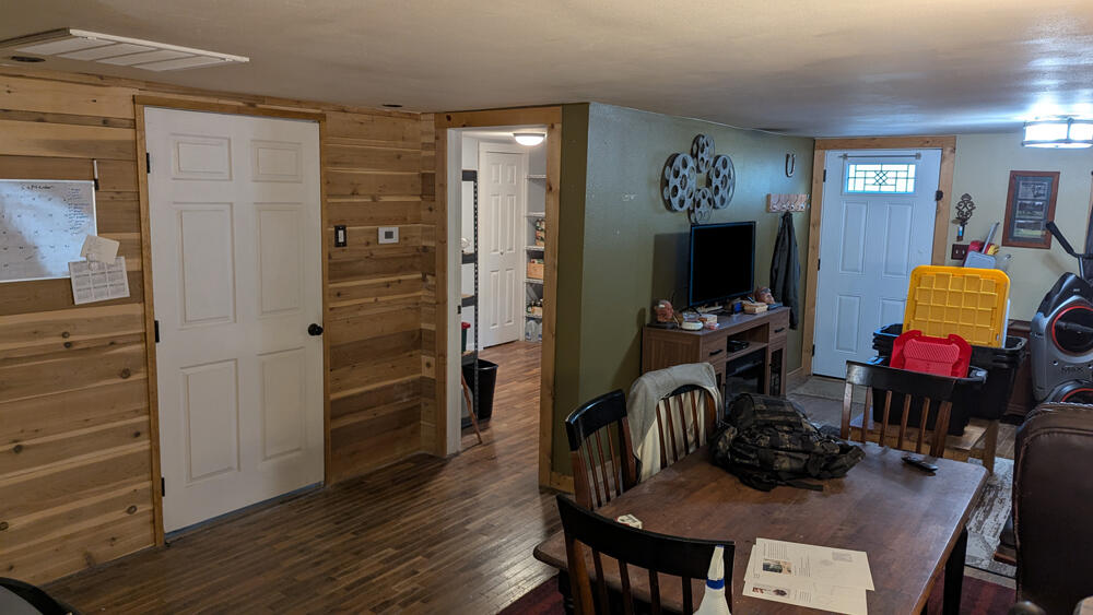 231 Vine Street, Bradford, Ohio 45308