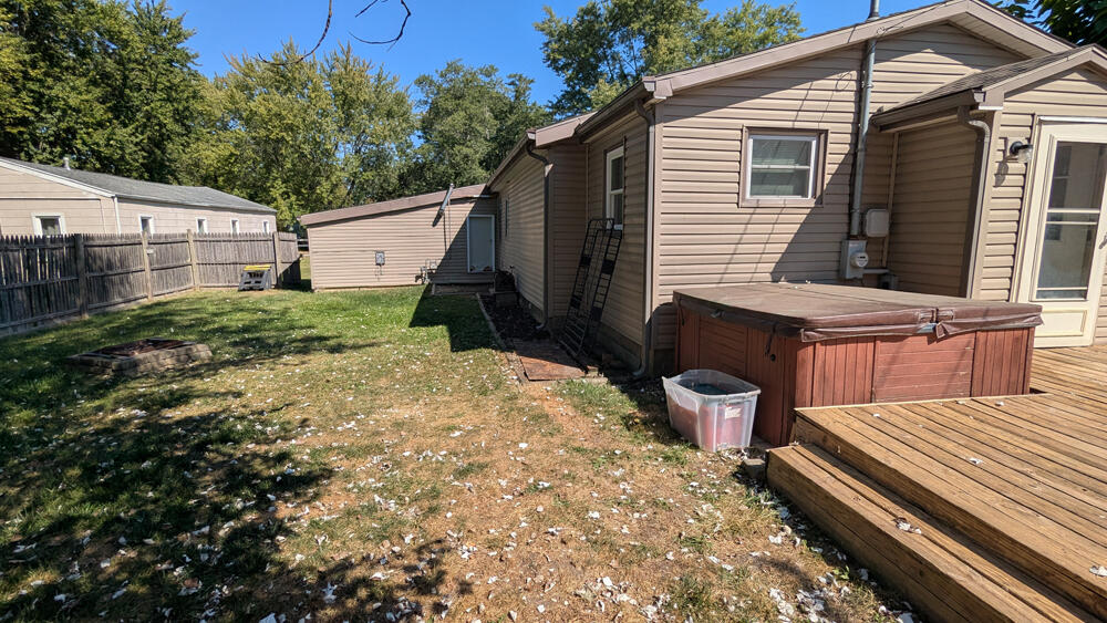 231 Vine Street, Bradford, Ohio 45308