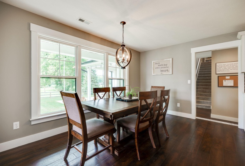 27-web-or-mls-2386-lefevre-rd