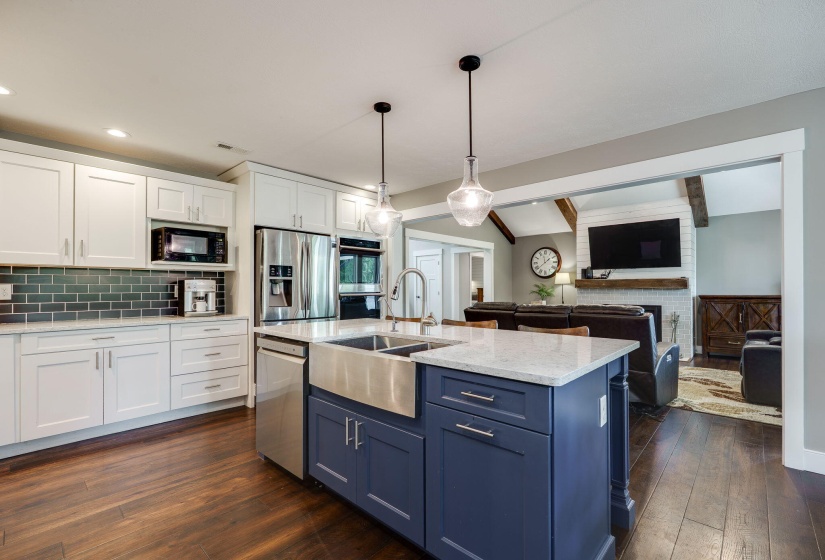 29-web-or-mls-2386-lefevre-rd