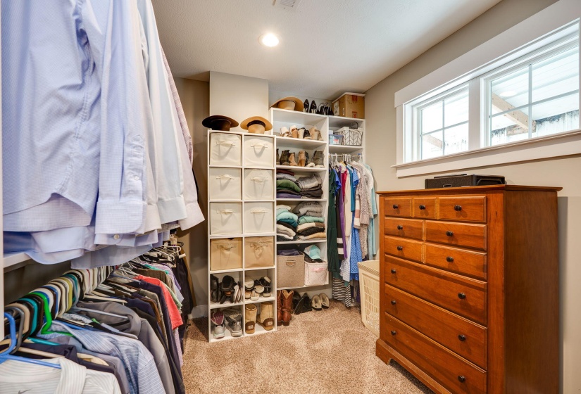 46-web-or-mls-2386-lefevre-rd