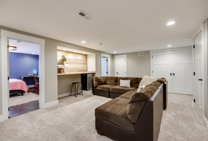 59-web-or-mls-2386-lefevre-rd