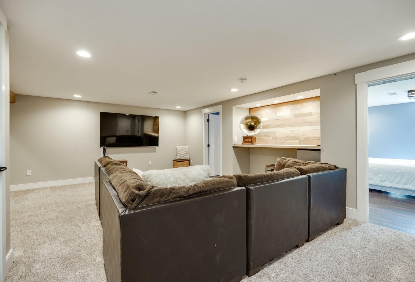 61-web-or-mls-2386-lefevre-rd