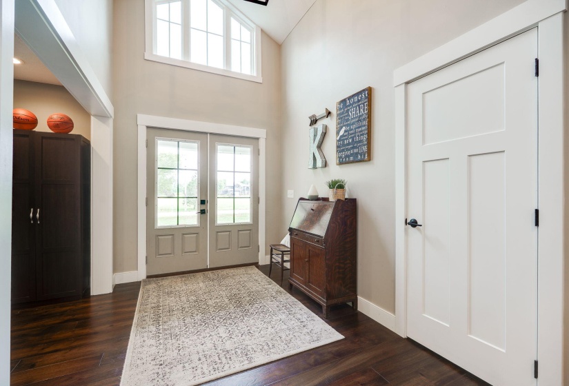 8-web-or-mls-2386-lefevre-rd