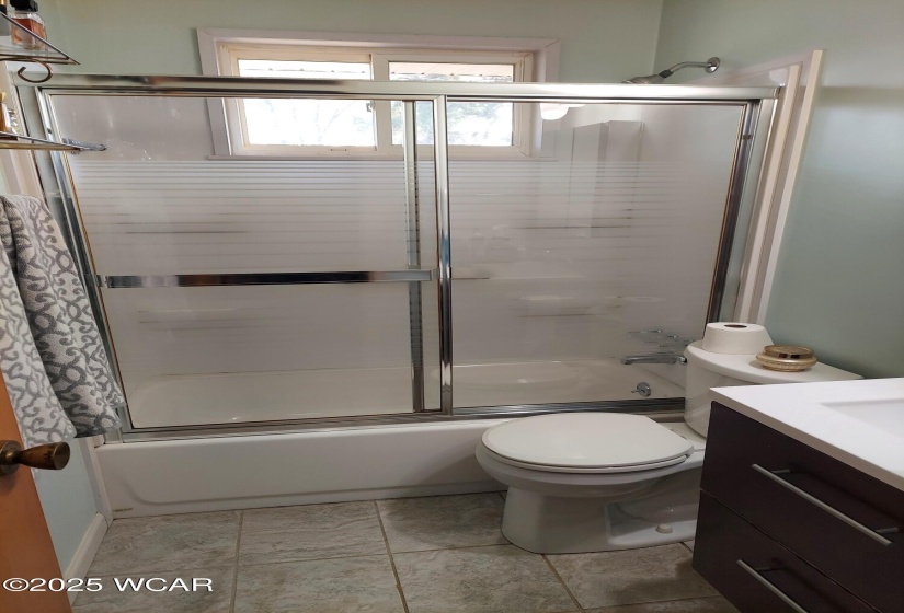 858 Mackenzie Drive, Lima, Ohio, 3 Bedrooms Bedrooms, ,1 BathroomBathrooms,Residential,For Sale,Mackenzie,308167