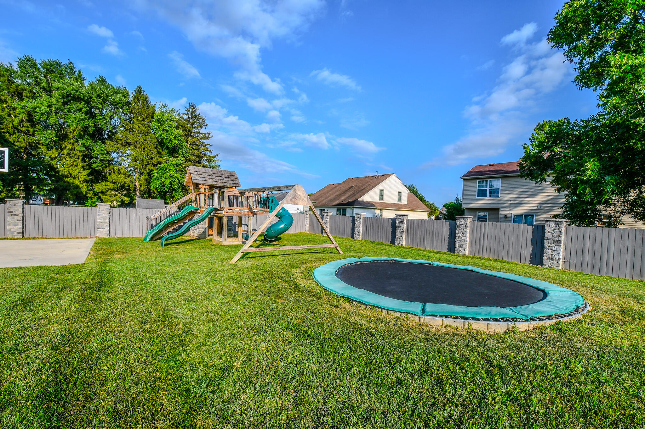 1400 Troy Urbana Road, Troy, Ohio 45373