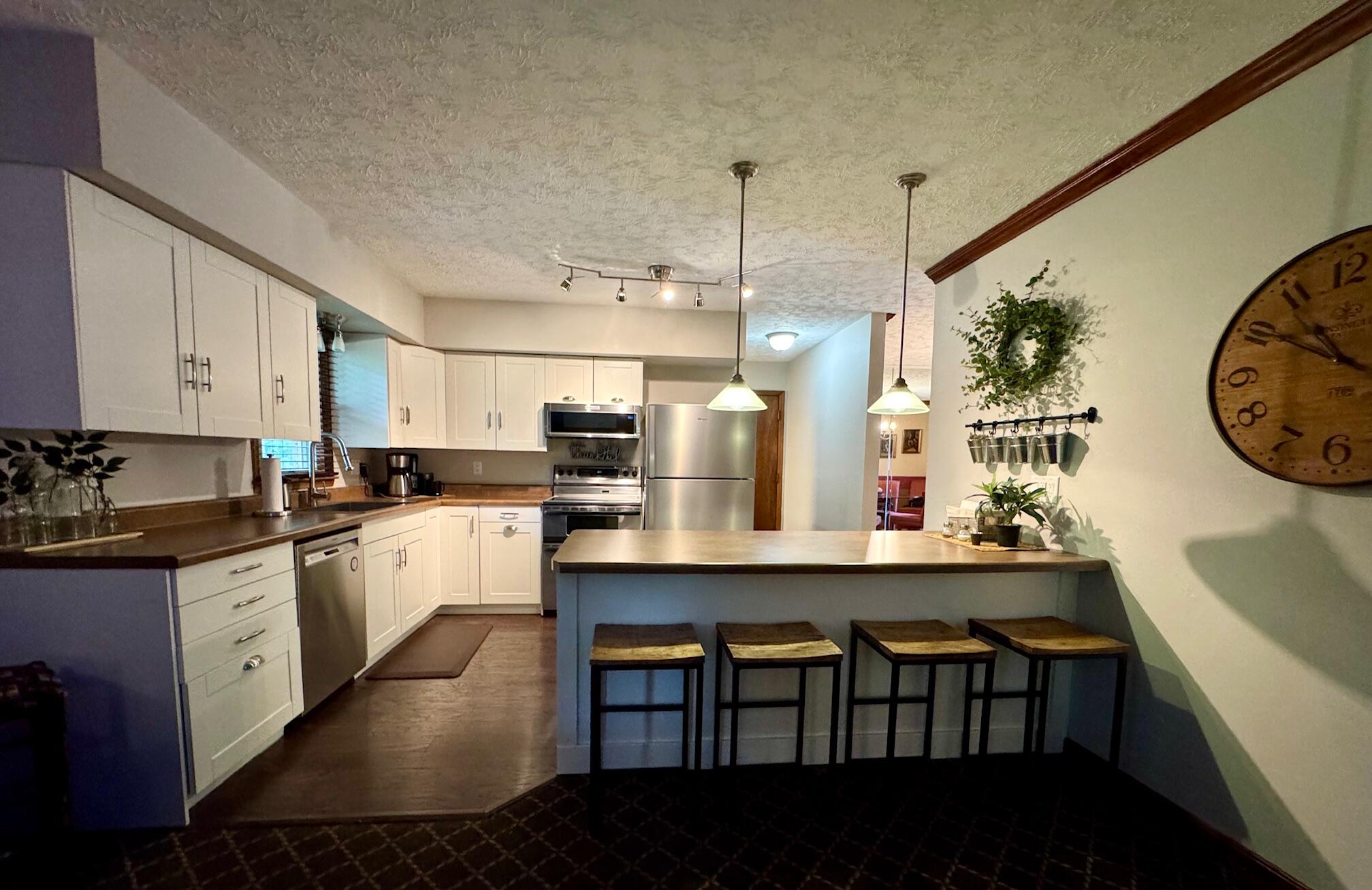 703 Dorchester Dr Drive, Springfield, Ohio 45506