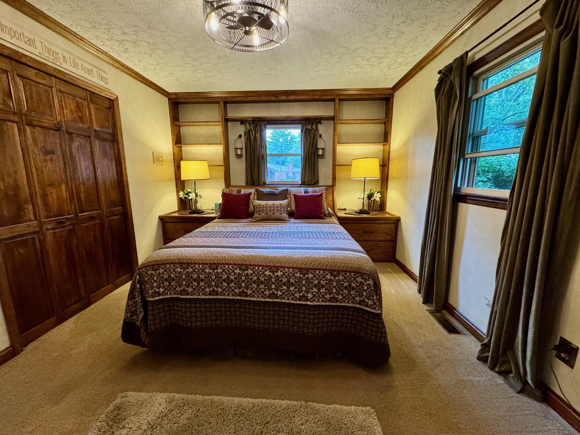 703 Dorchester Dr Drive, Springfield, Ohio 45506