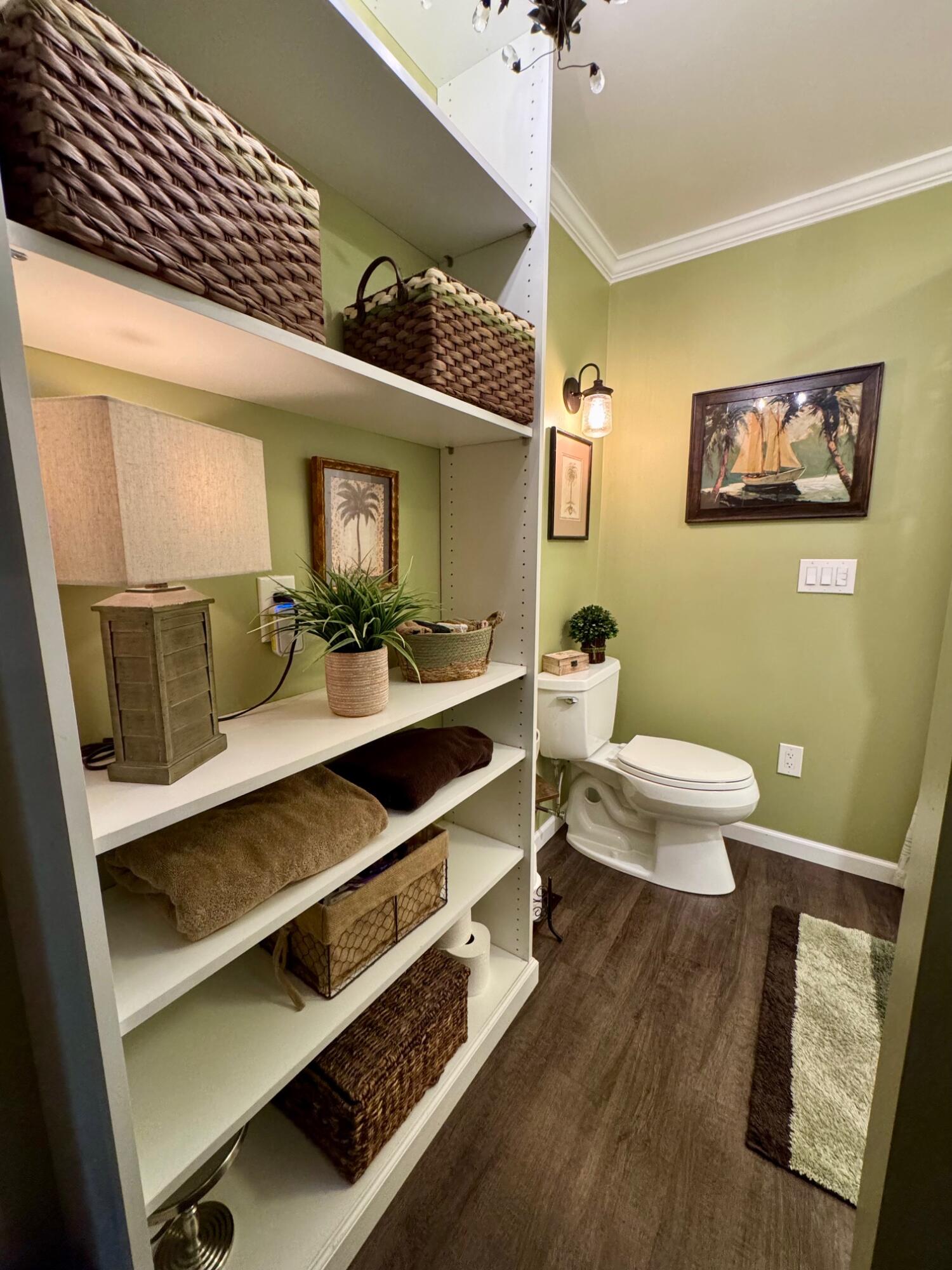 703 Dorchester Dr Drive, Springfield, Ohio 45506