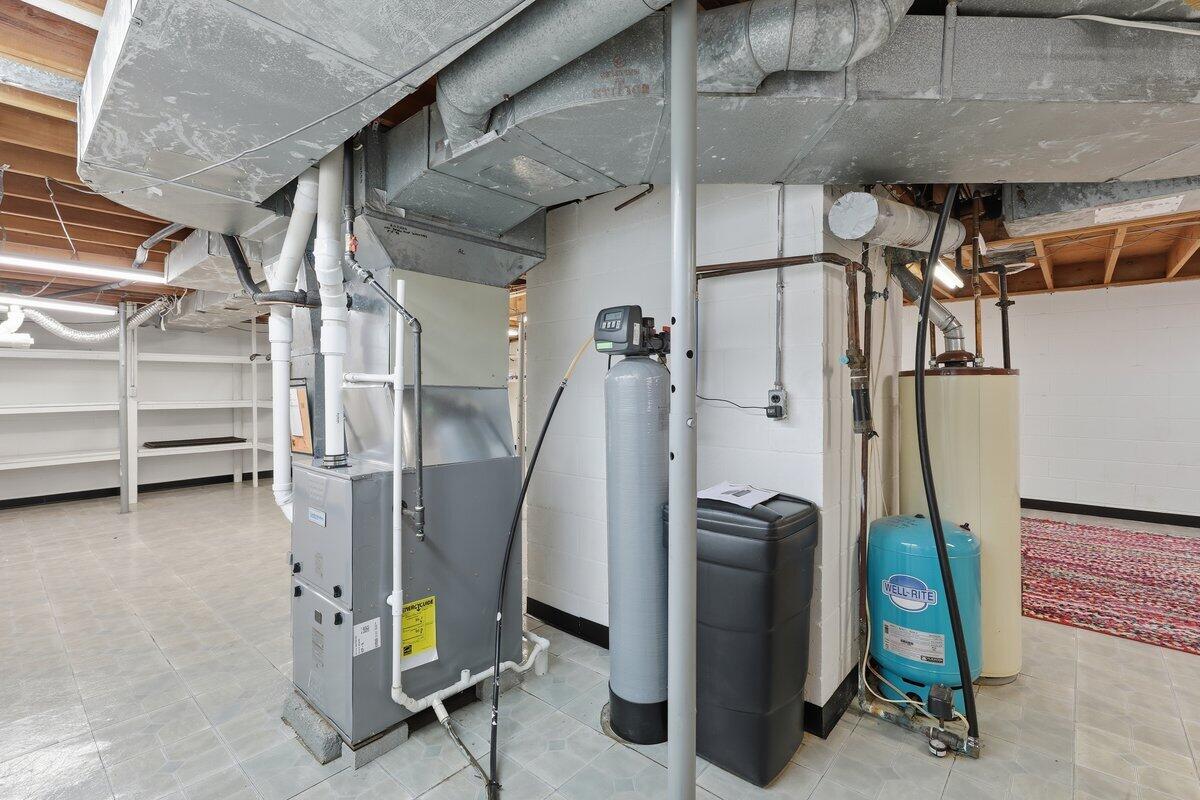 703 Dorchester Dr Drive, Springfield, Ohio 45506