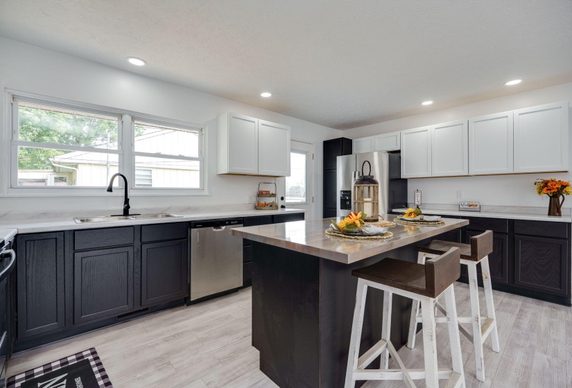 18-web-or-mls-510-bowser-st