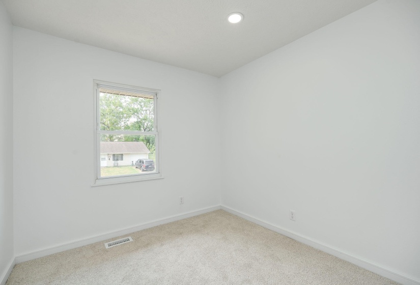 32-web-or-mls-510-bowser-st