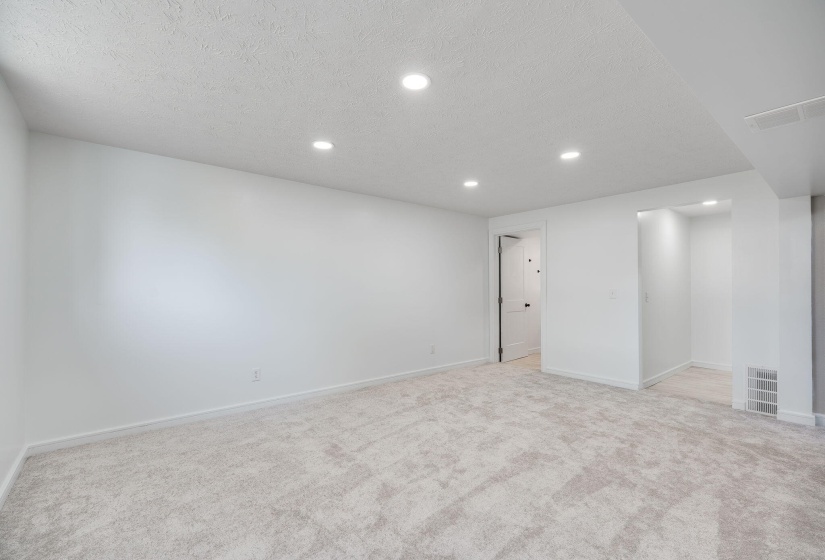 39-web-or-mls-510-bowser-st