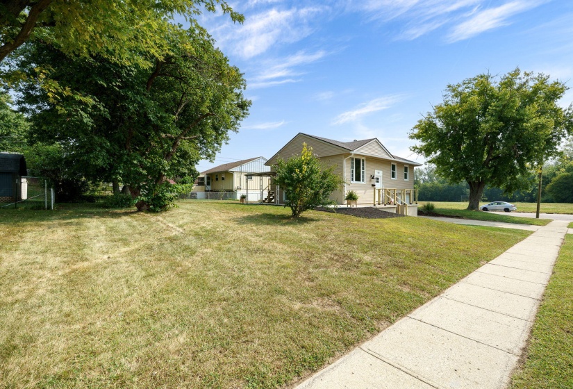 6-web-or-mls-510-bowser-st