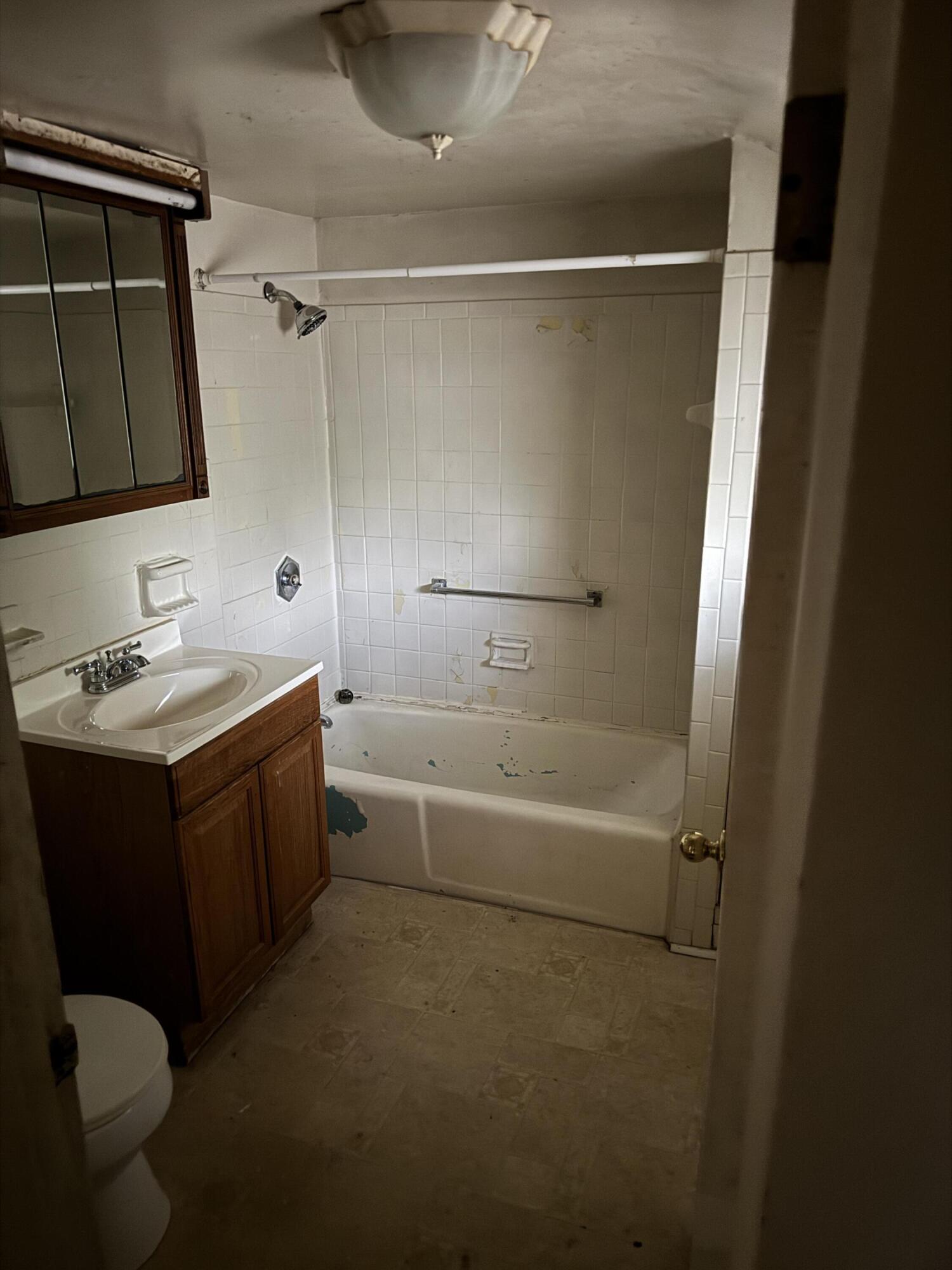 2422 Lexington Avenue, Springfield, Ohio 45505