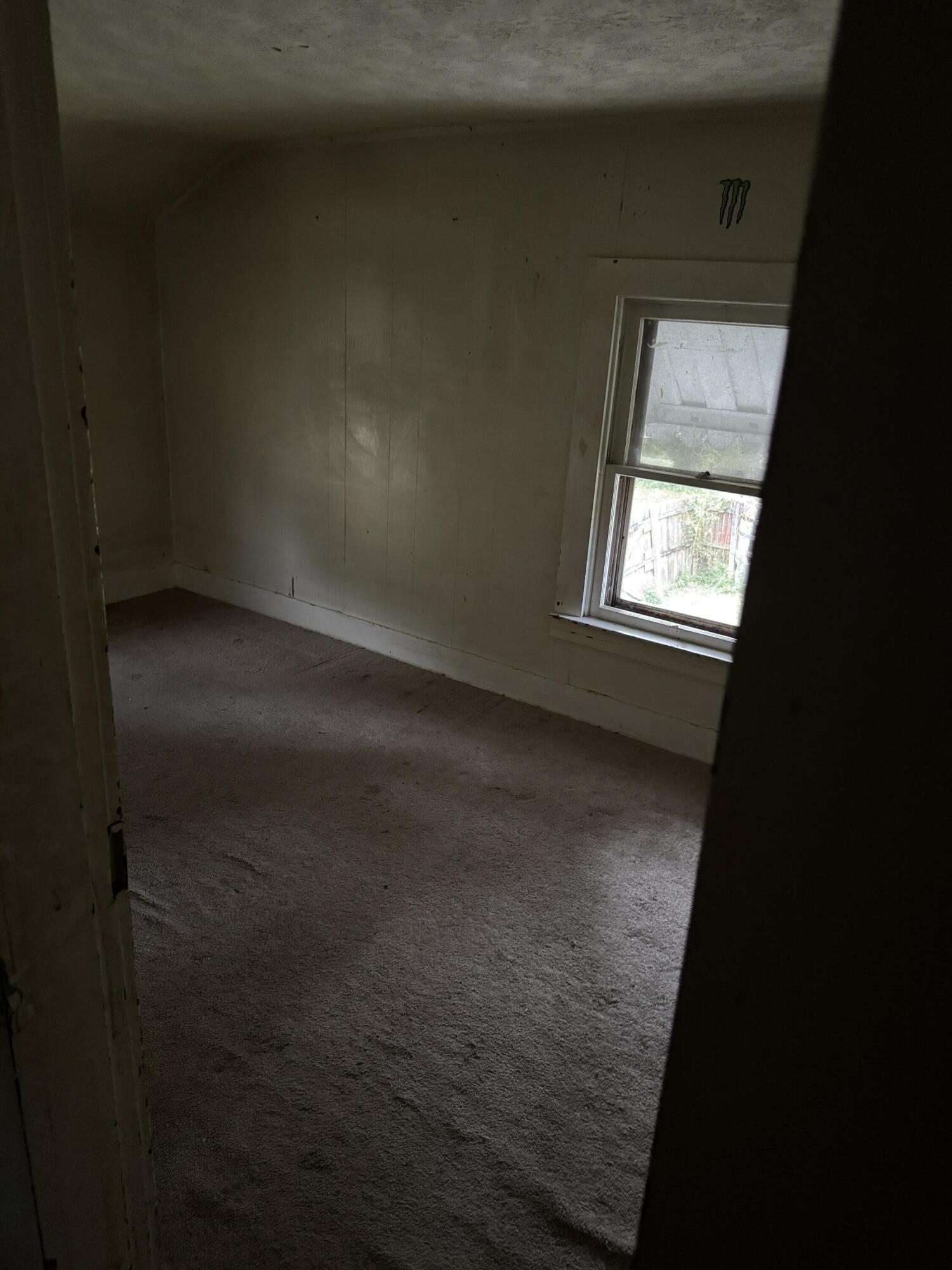 2422 Lexington Avenue, Springfield, Ohio 45505