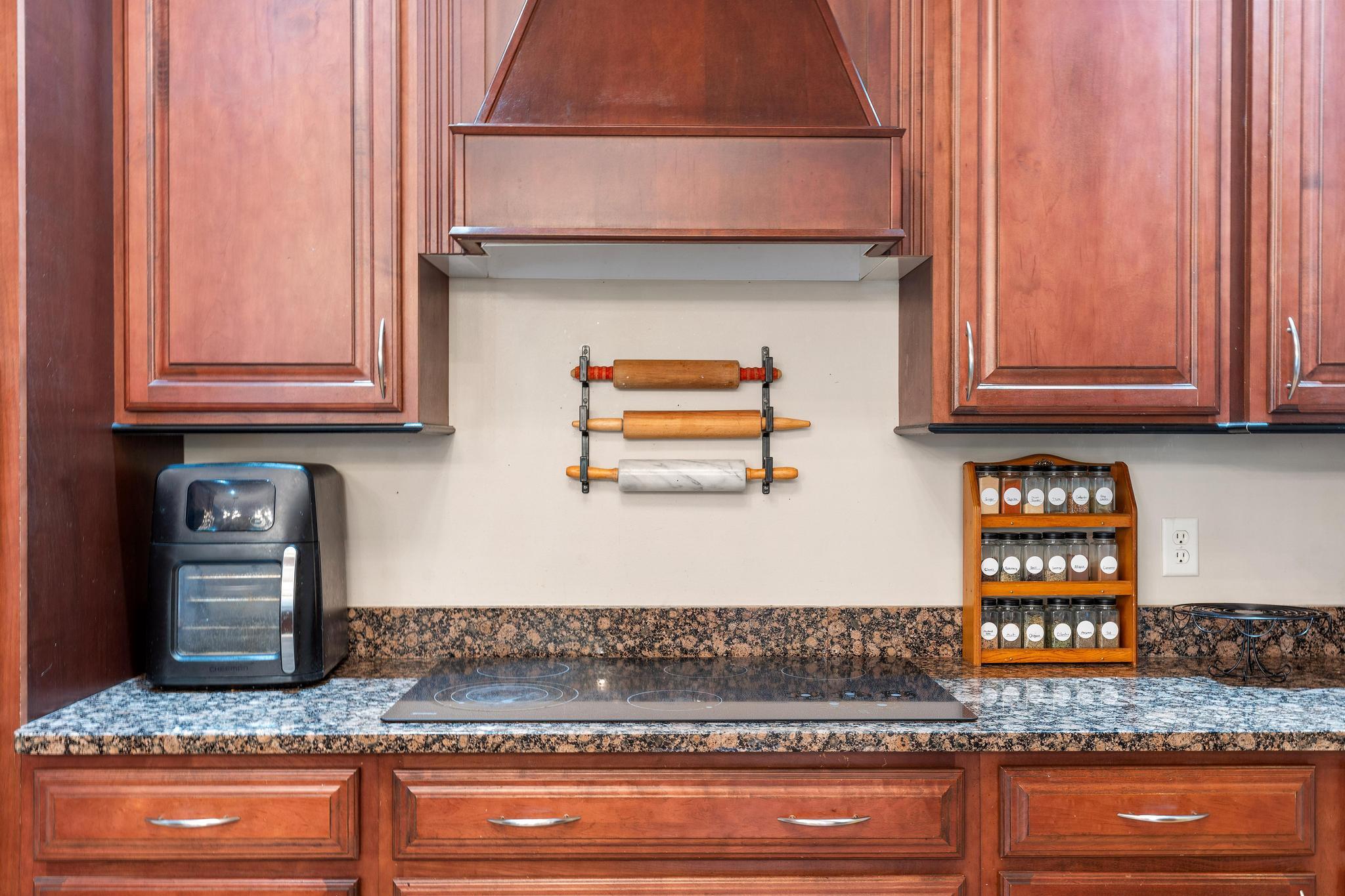 4676 Sullivan Road, Springfield, Ohio 45502