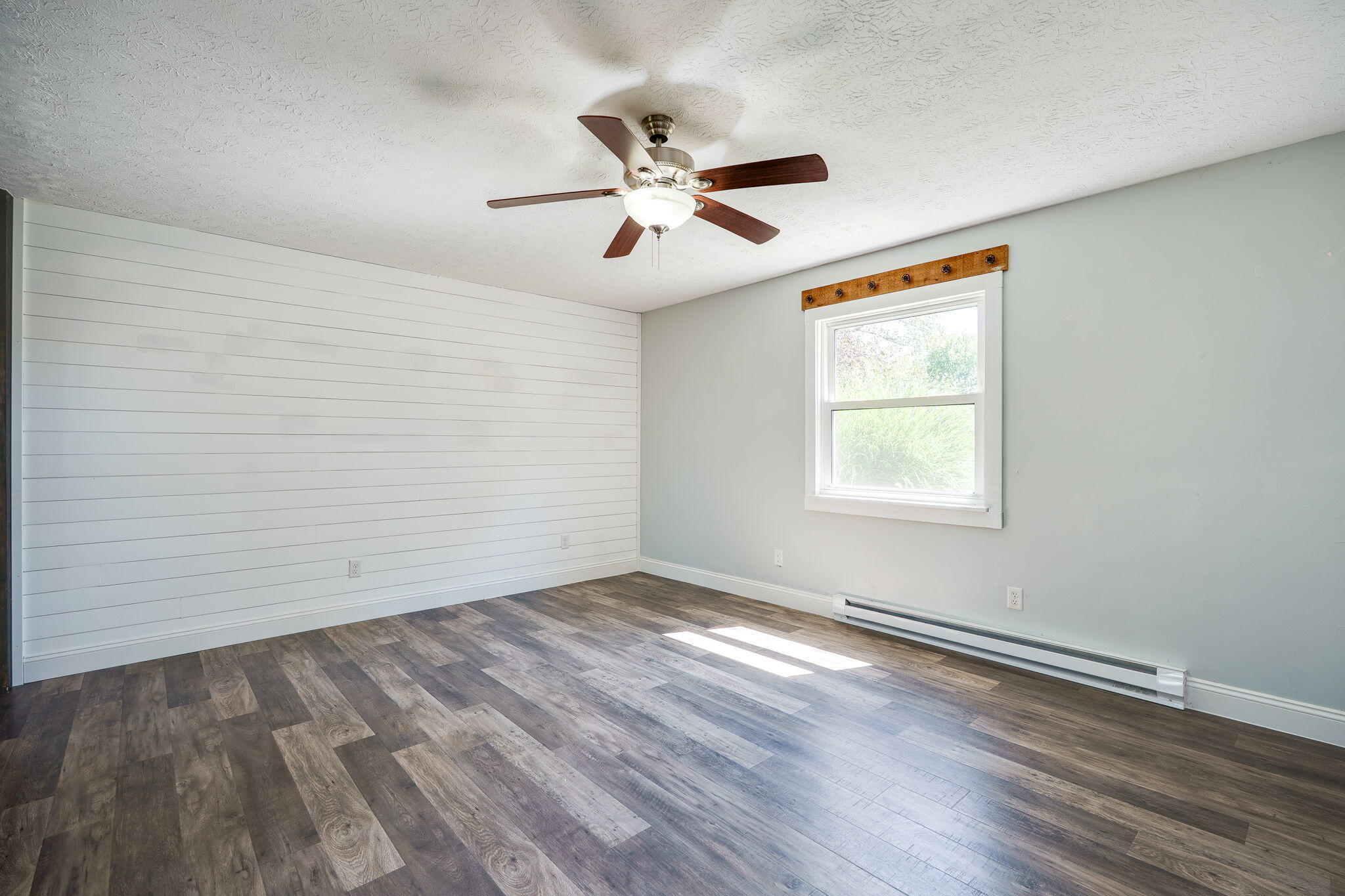 4960 County Line Road, Springfield, Ohio 45502