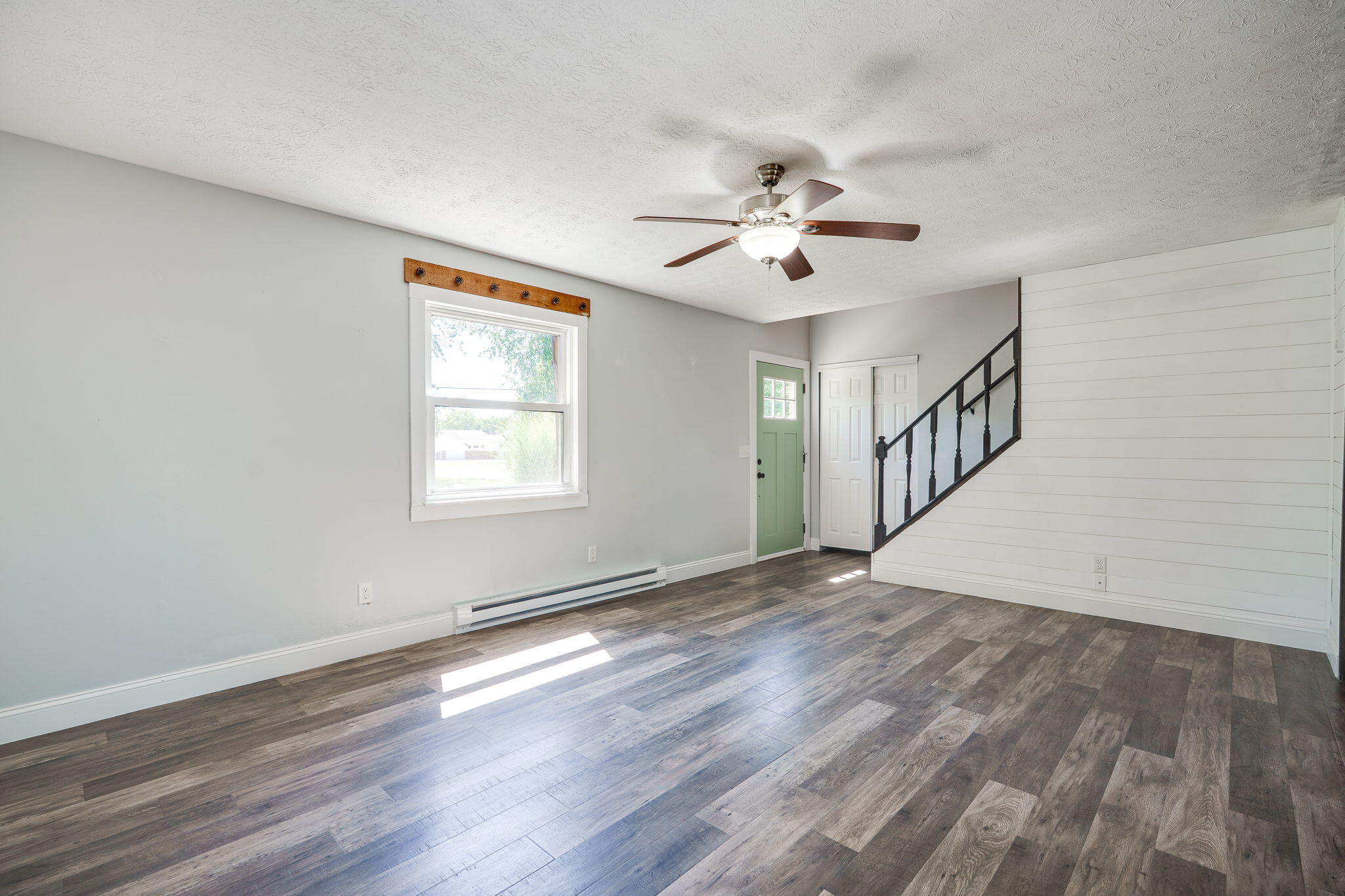 4960 County Line Road, Springfield, Ohio 45502