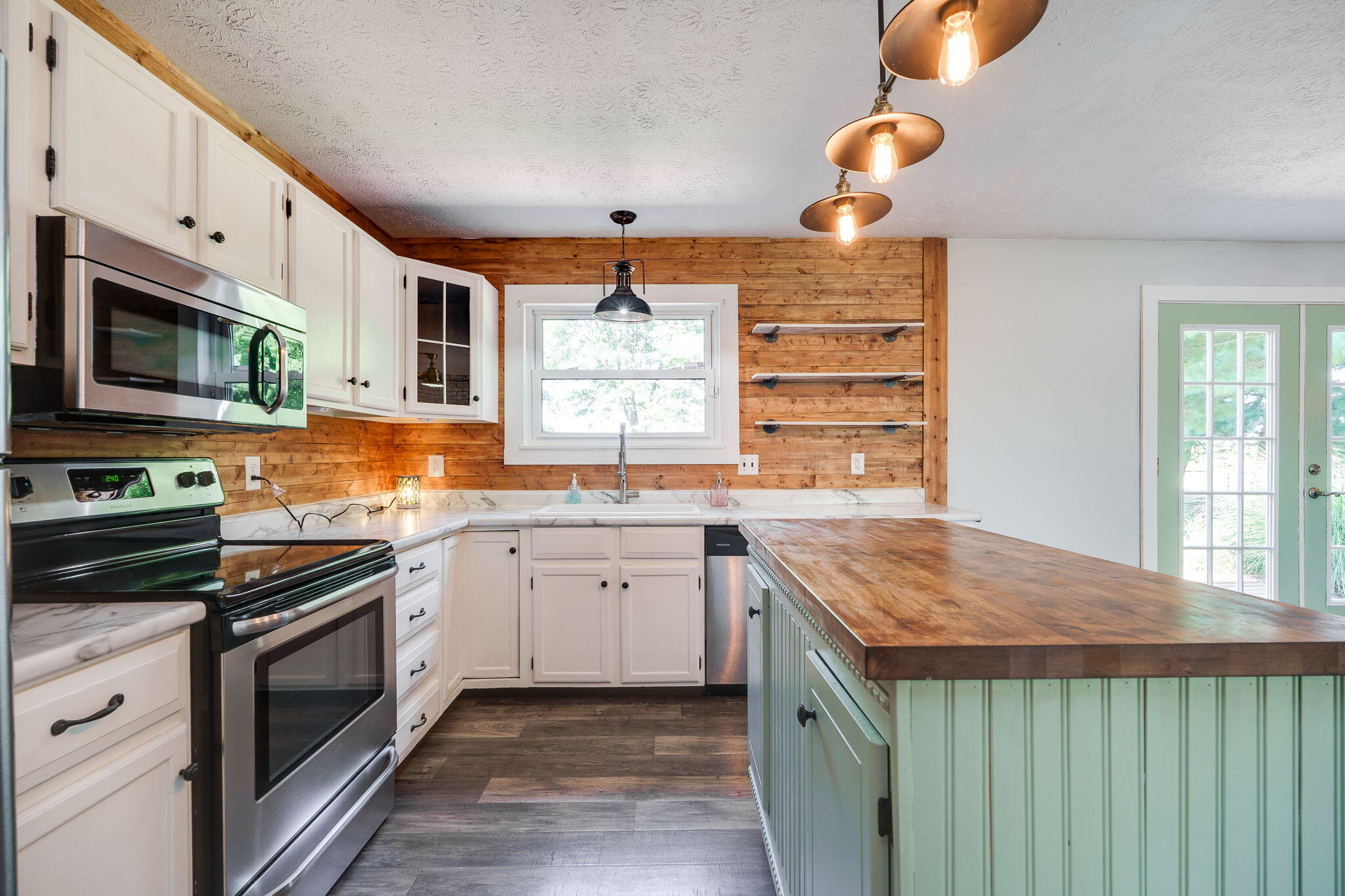 4960 County Line Road, Springfield, Ohio 45502