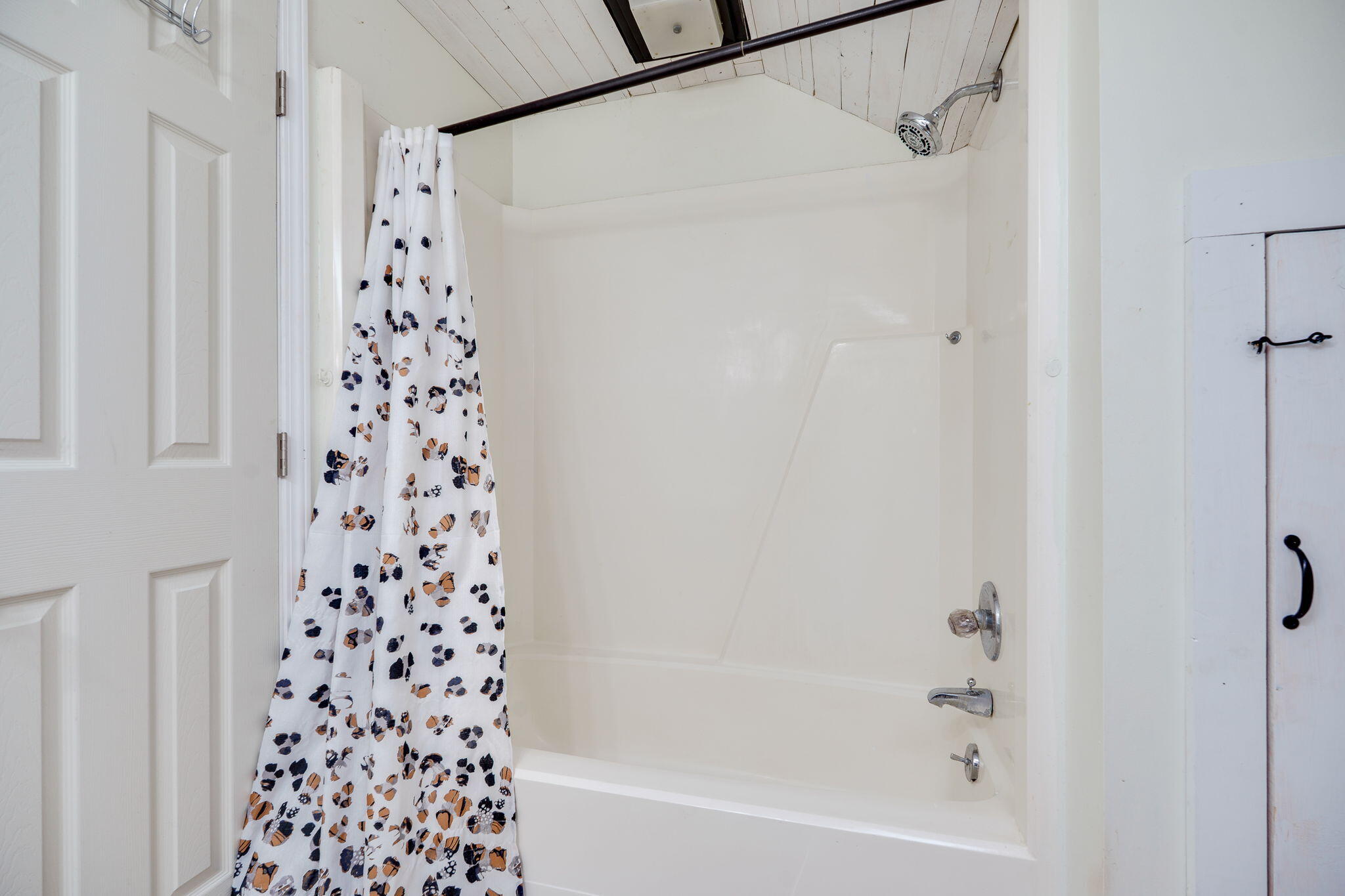 4960 County Line Road, Springfield, Ohio 45502