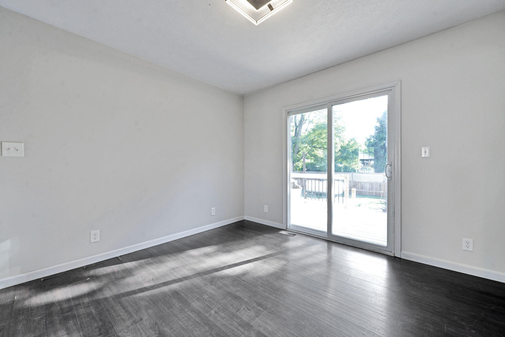 328 Lincoln Place, North Lewisburg, Ohio 43060