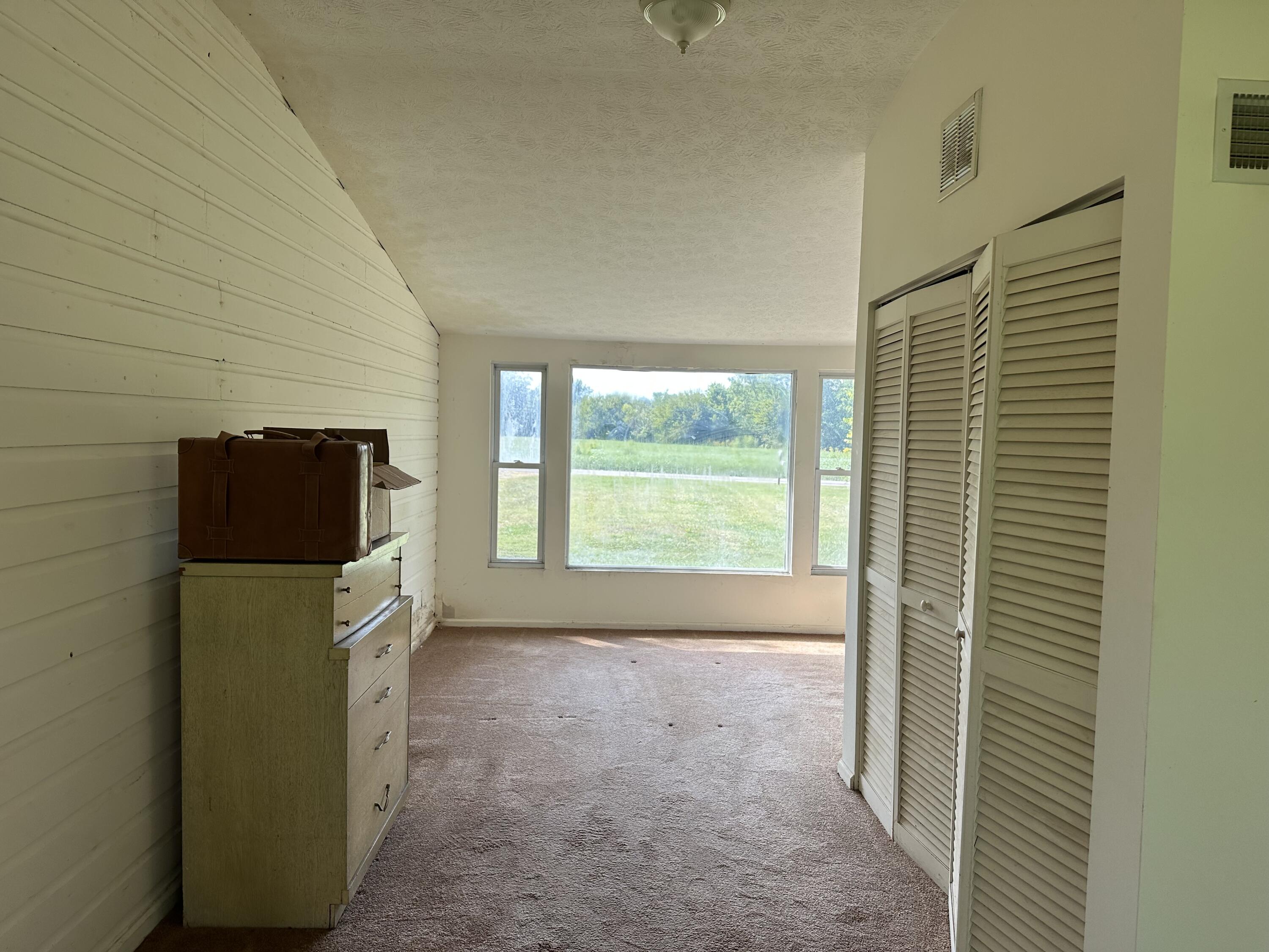 1150 Sparrow Road, Springfield, Ohio 45502